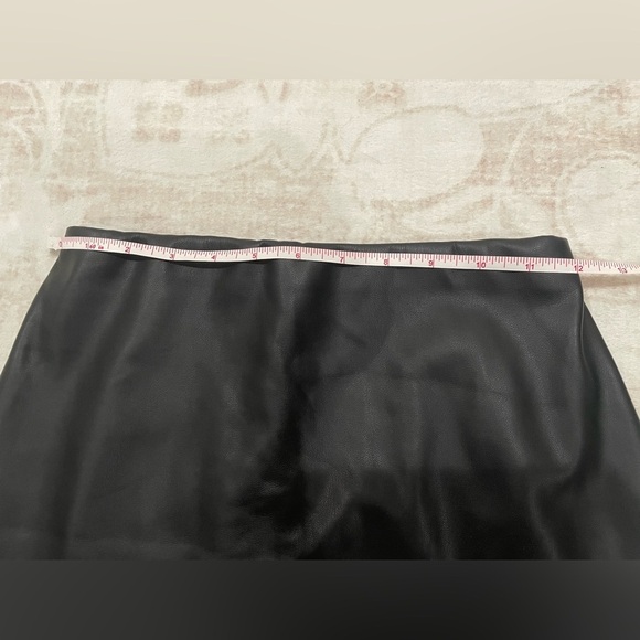 Express Black Faux Leather Mini Skirt - Picture 7 of 8